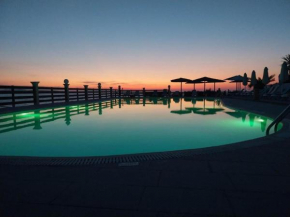 Sun Sea View
